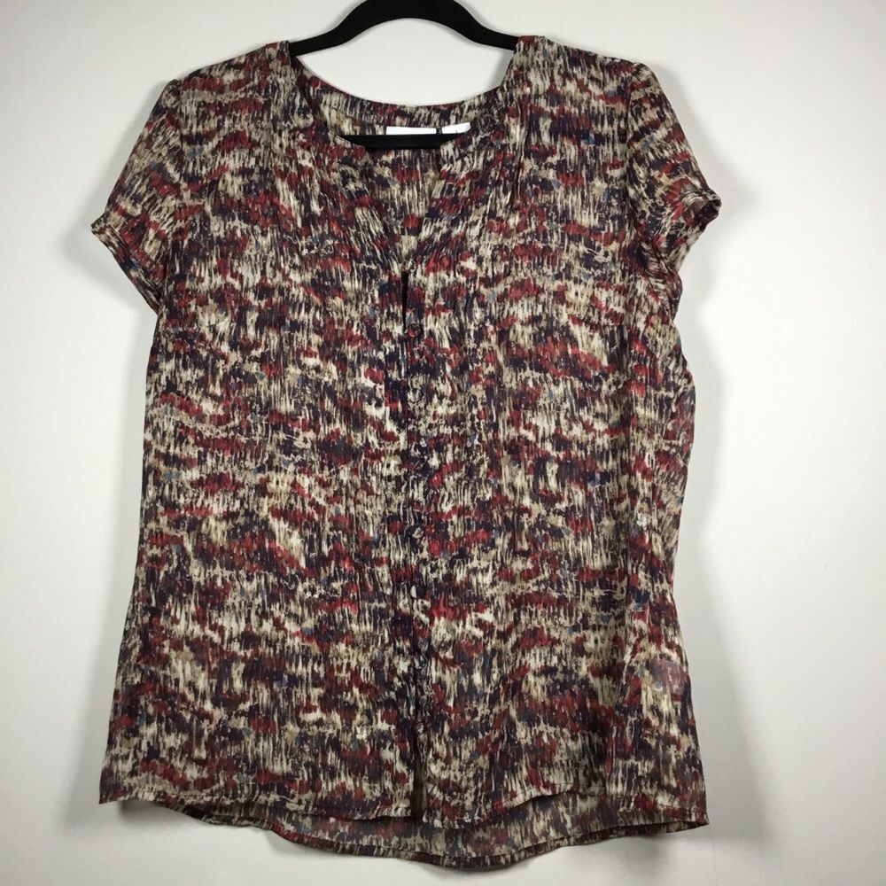 Red blue cream semi sheer short sleeve top with fabric covered buttons sz L